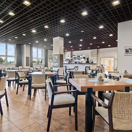 Hotel Cervenohorske Sedlo 3*